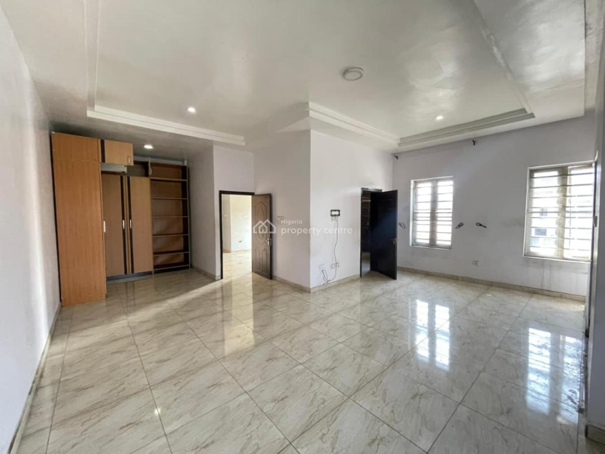 Self Serviced 4 Bedroom Semi-detached House with Bq, Sangotedo, Ajah, Lagos, Semi-detached Duplex for Rent