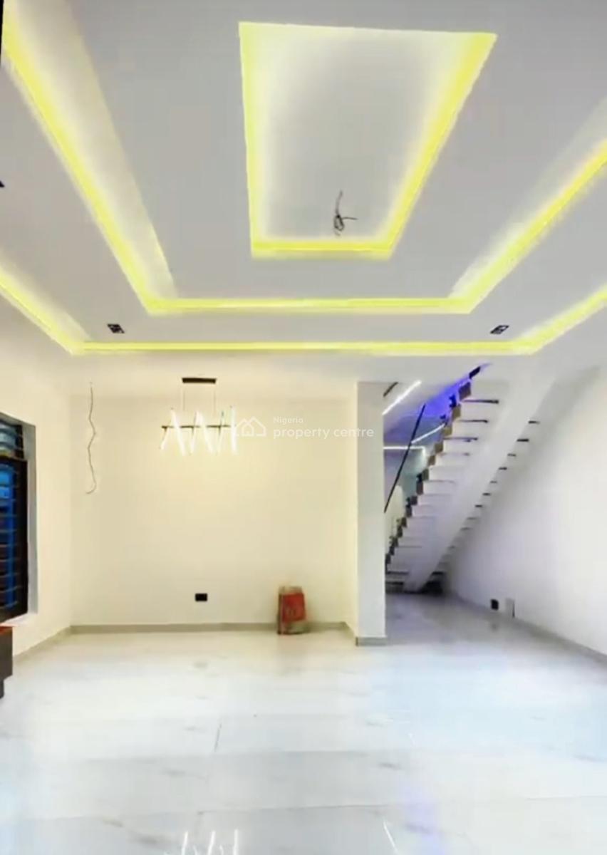 a 5 Bedroom Duplex, Lekki Phase 2, Ajah, Lagos, Detached Duplex for Sale