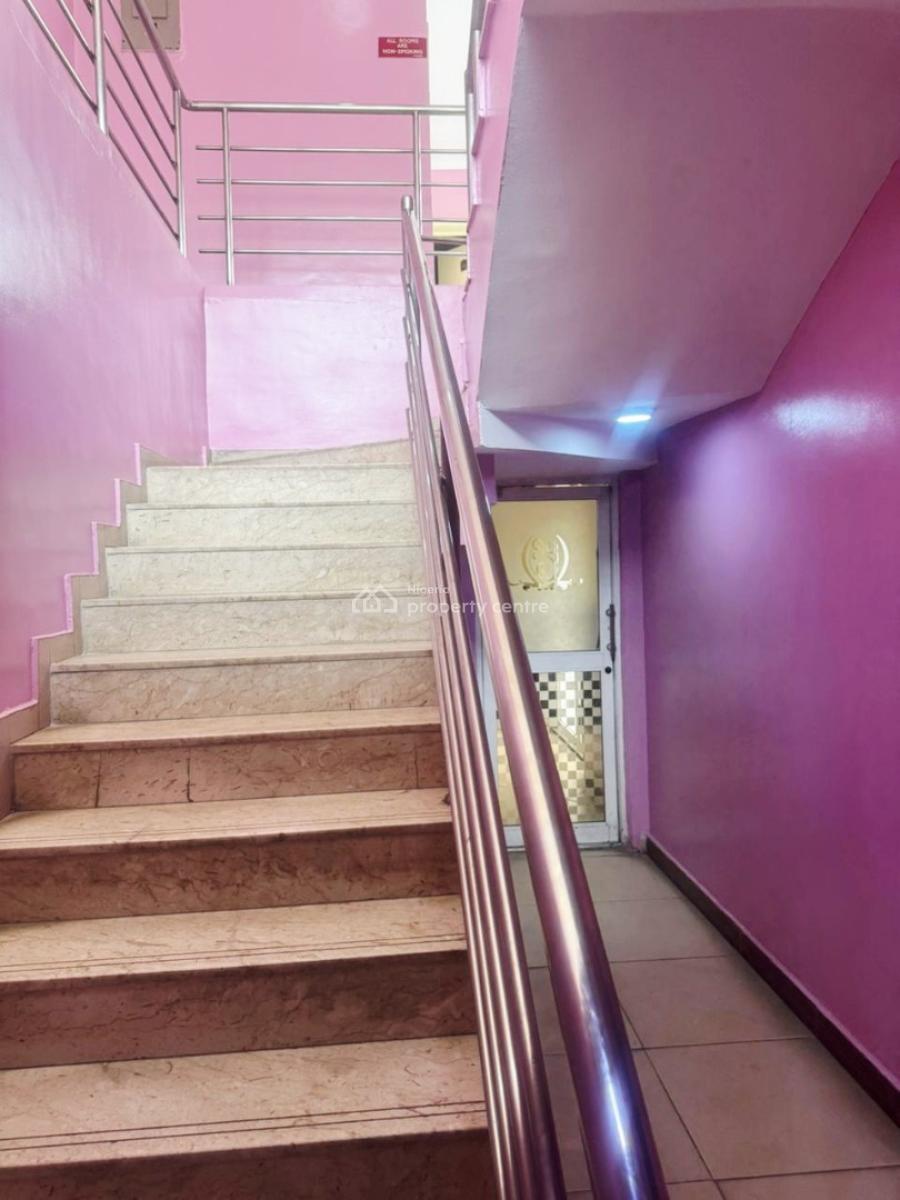 16 Rooms Hotel, Victoria Island (vi), Lagos, Office Space for Sale