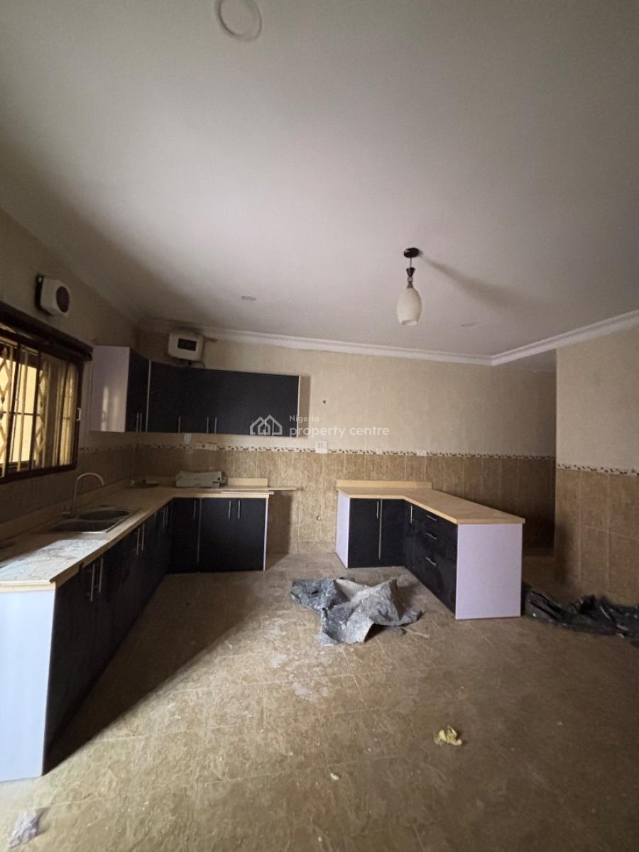 Newly Renovated 3 Bedroom in Kado, Next Cash and Carry, Kado, Abuja, Flat / Apartment for Rent