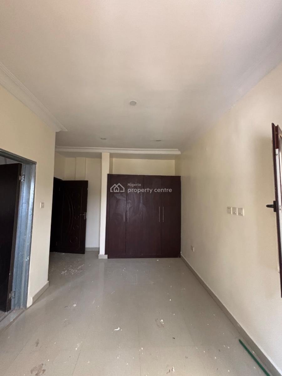Newly Renovated 3 Bedroom in Kado, Next Cash and Carry, Kado, Abuja, Flat / Apartment for Rent