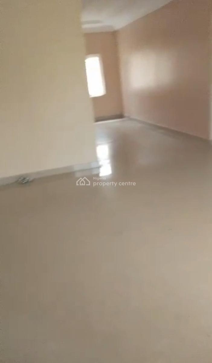 Lovely 3bedroom Flat Ground Floor Readily Available for Urgent Uptake., Secured Place, Ologolo, Lekki, Lagos, Flat / Apartment for Rent