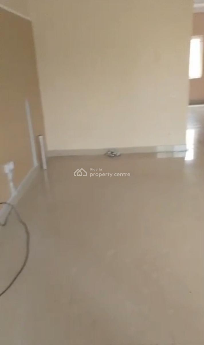 Lovely 3bedroom Flat Ground Floor Readily Available for Urgent Uptake., Secured Place, Ologolo, Lekki, Lagos, Flat / Apartment for Rent