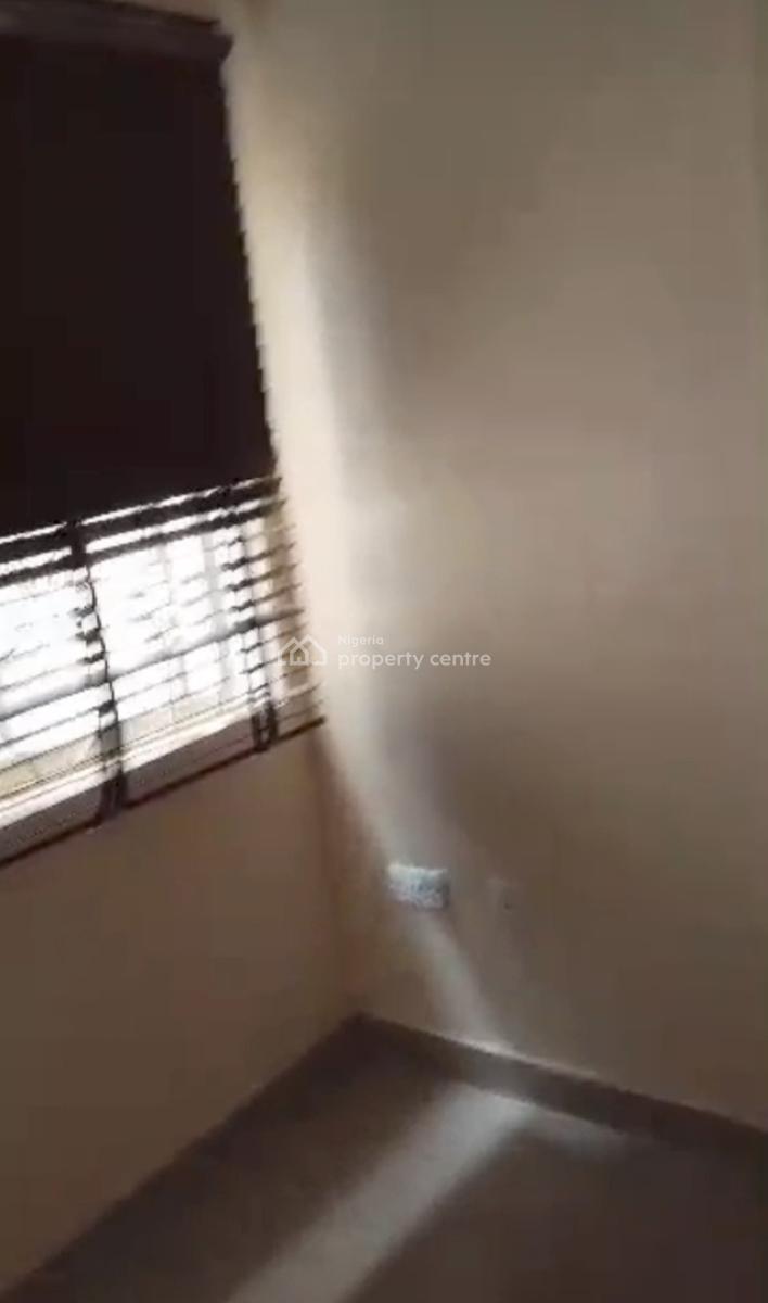 Lovely 3bedroom Flat Ground Floor Readily Available for Urgent Uptake., Secured Place, Ologolo, Lekki, Lagos, Flat / Apartment for Rent