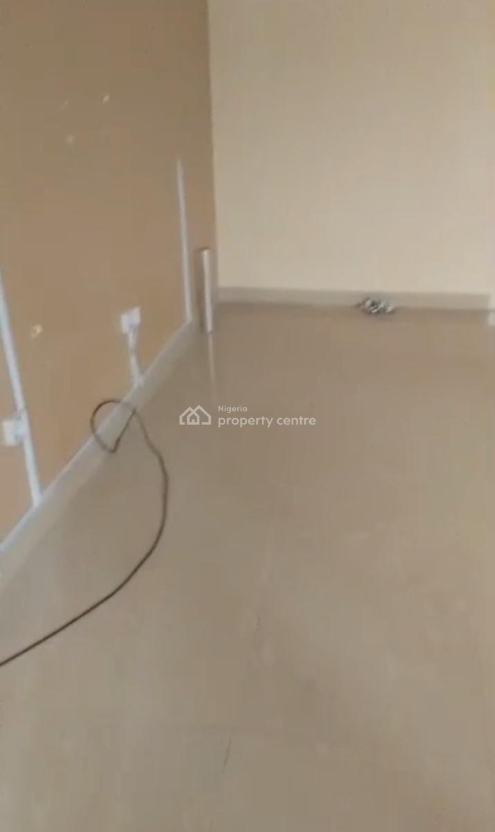 Lovely 3bedroom Flat Ground Floor Readily Available for Urgent Uptake., Secured Place, Ologolo, Lekki, Lagos, Flat / Apartment for Rent