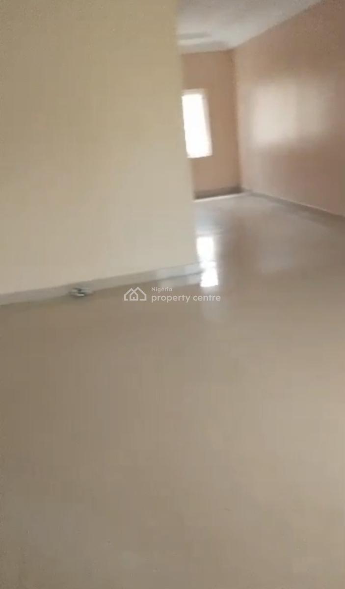 Lovely 3bedroom Flat Ground Floor Readily Available for Urgent Uptake., Secured Place, Ologolo, Lekki, Lagos, Flat / Apartment for Rent