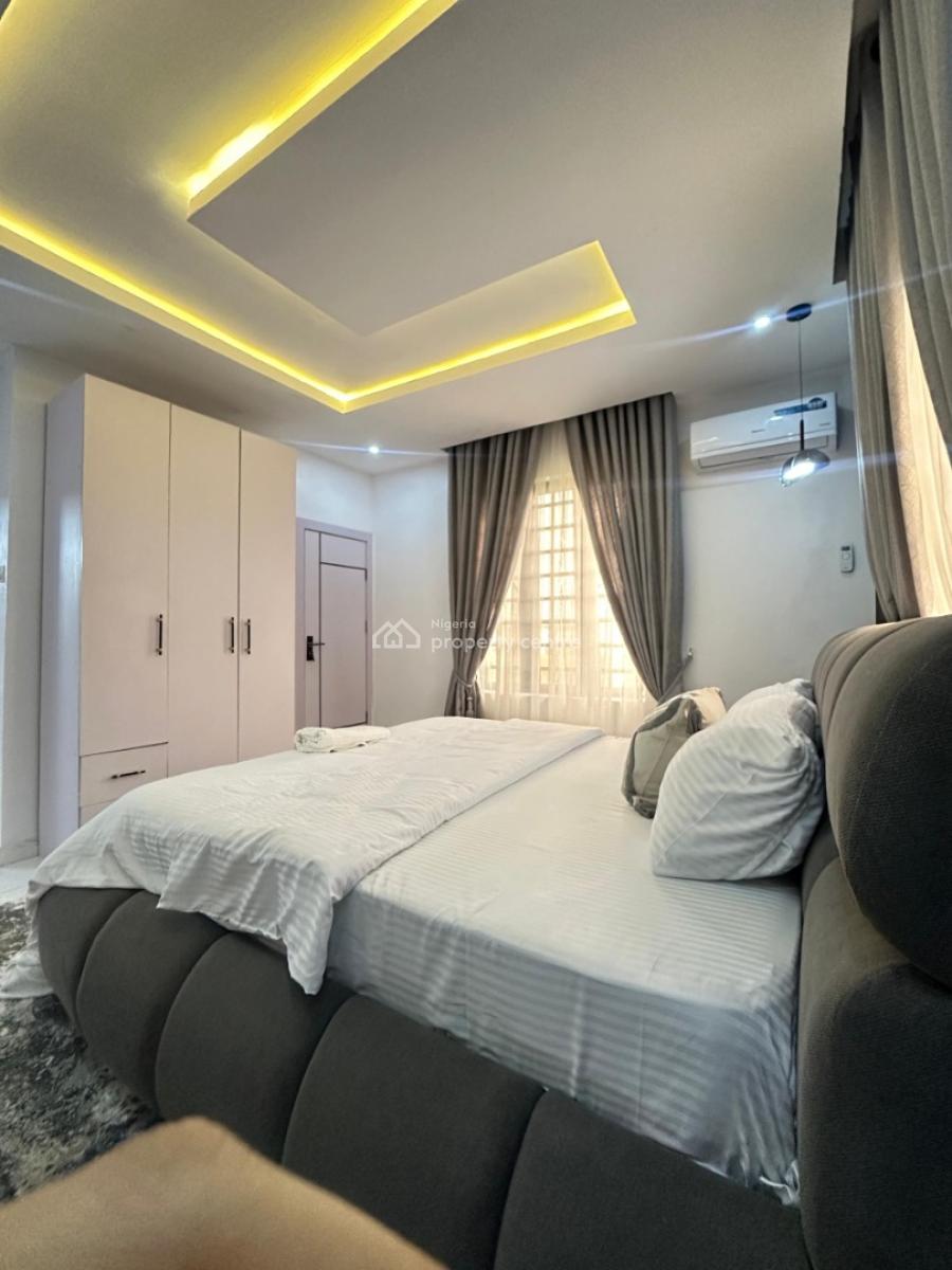 Luxury 2 Apartments with Housekeeping and Unlimited Wifi, Fully Equipped Kitchen, Netflix and En Suite Rooms, Ajah, Lagos, Flat / Apartment Short Let