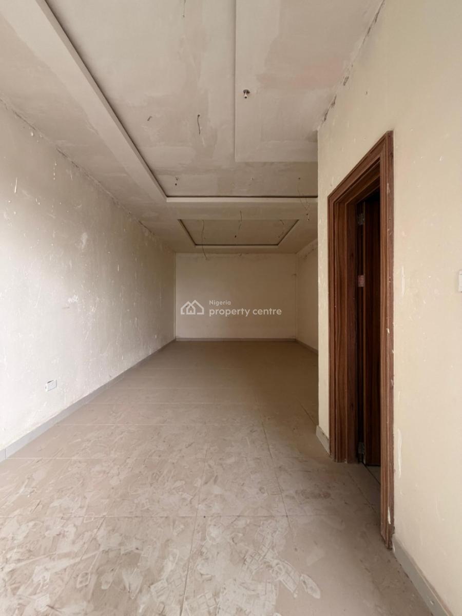 Commercial Office Or Retail Space Wuse 2, Wuse 2, Abuja, Plaza / Complex / Mall for Rent