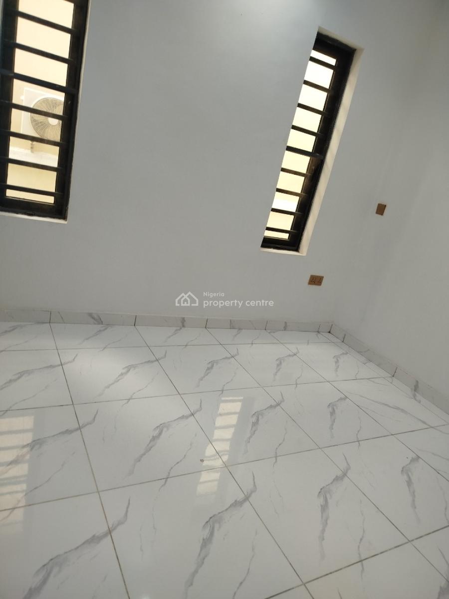 3 Bedroom Detached House, Omole Extension, Omole Phase 1, Ikeja, Lagos, Semi-detached Duplex for Sale