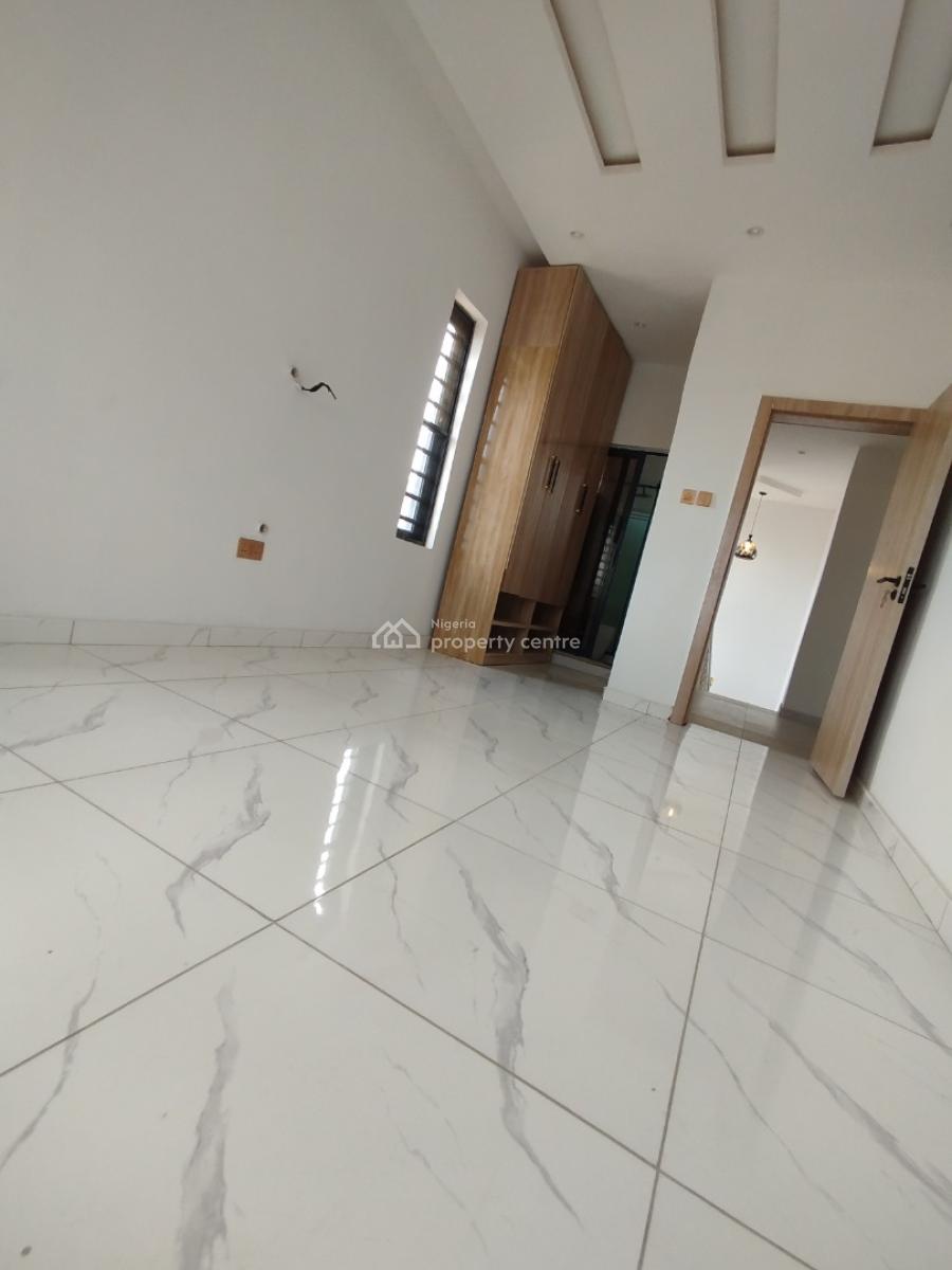 3 Bedroom Detached House, Omole Extension, Omole Phase 1, Ikeja, Lagos, Semi-detached Duplex for Sale