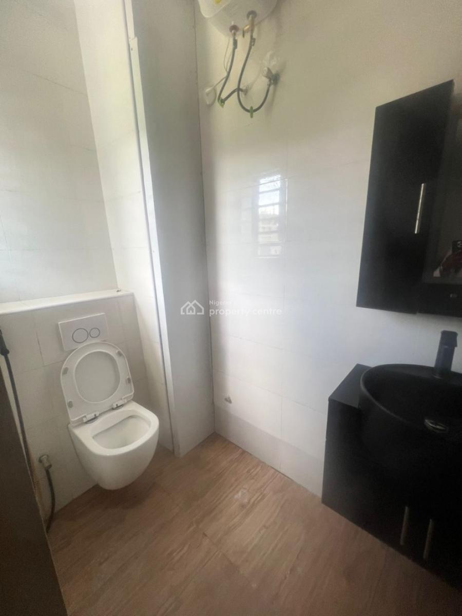 Fully Furnished 1 Bedroom Apartment, Lekki Phase 1, Lekki, Lagos, Flat / Apartment for Sale