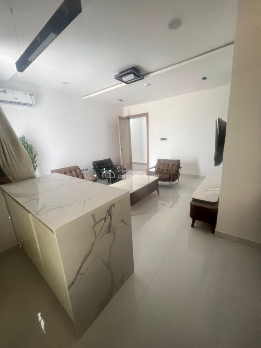 Fully Furnished 1 Bedroom Apartment, Lekki Phase 1, Lekki, Lagos, Flat / Apartment for Sale
