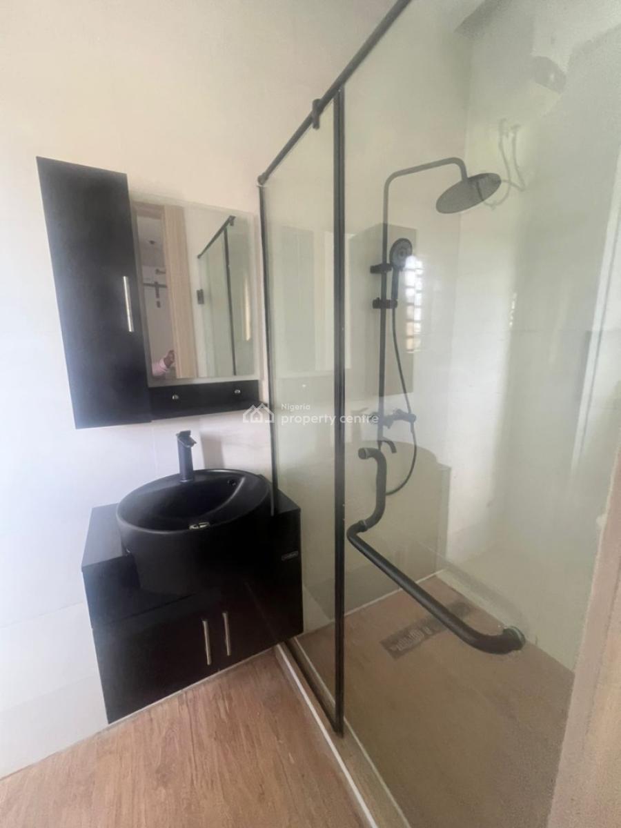 Fully Furnished 1 Bedroom Apartment, Lekki Phase 1, Lekki, Lagos, Flat / Apartment for Sale