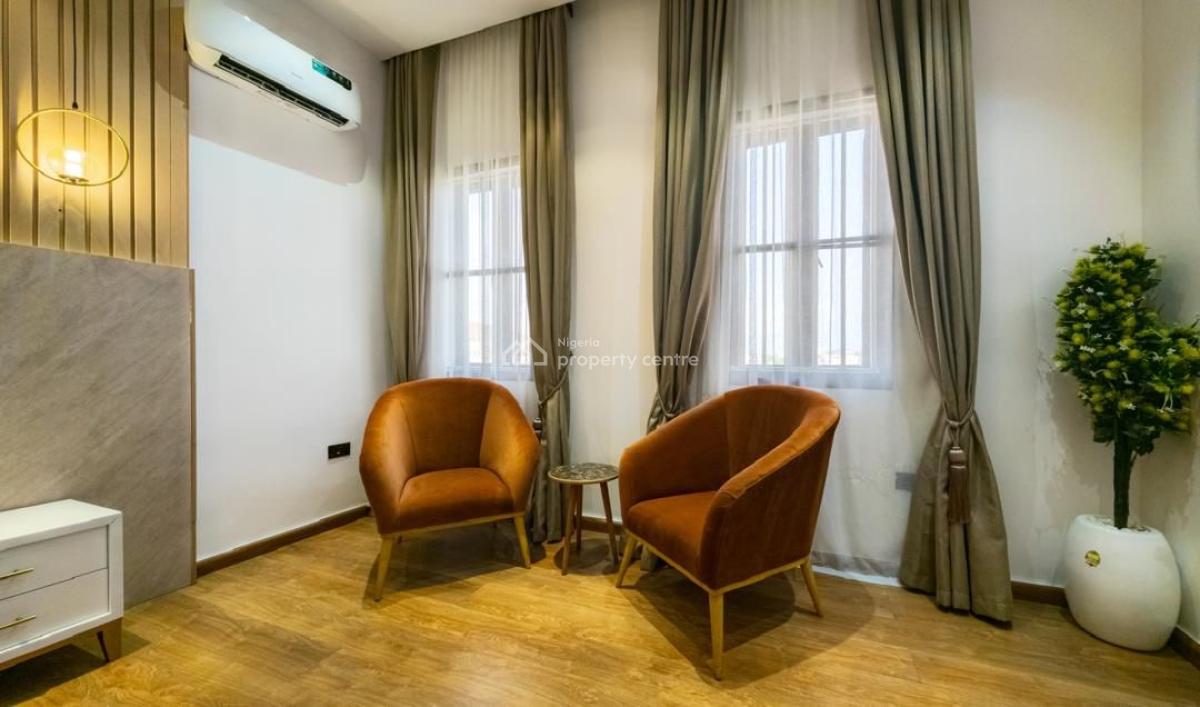 Fully Furnished Waterfront Penthouse 3bedroom with Bq, Off Admiralty, Lekki Phase 1, Lekki, Lagos, Flat / Apartment for Rent