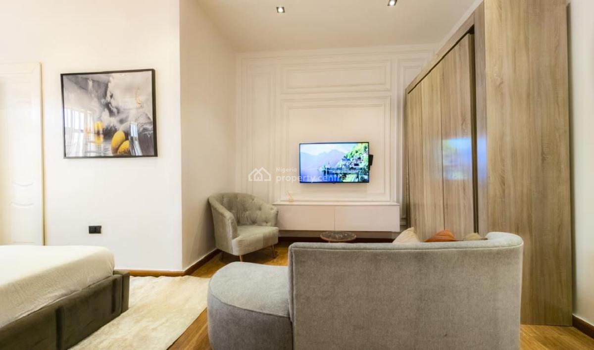 Fully Furnished Waterfront Penthouse 3bedroom with Bq, Off Admiralty, Lekki Phase 1, Lekki, Lagos, Flat / Apartment for Rent