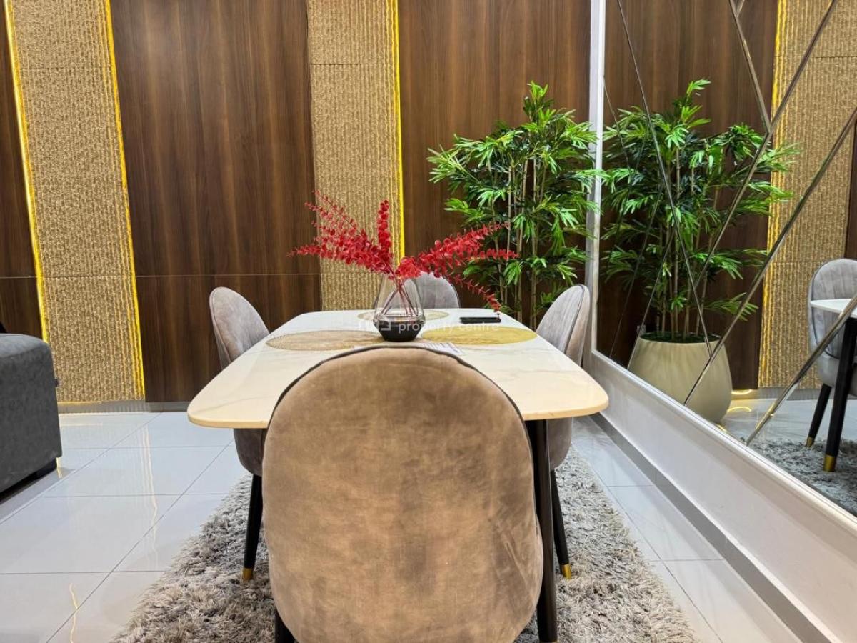 Fully Furnished Waterfront Pent Floor 2 Bedroom Available, Off Admiralty, Lekki Phase 1, Lekki, Lagos, Flat / Apartment for Rent