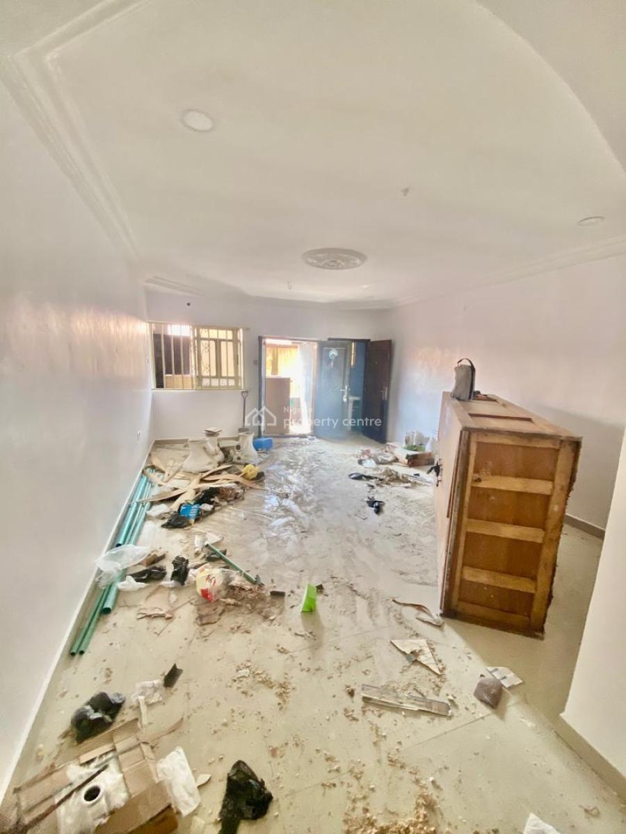 a Standard Well Renovated 3 Bedroom Flat, Abraham Adesanya, Ajah, Lagos, Flat / Apartment for Rent