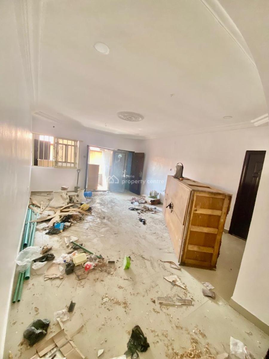 a Standard Well Renovated 3 Bedroom Flat, Abraham Adesanya, Ajah, Lagos, Flat / Apartment for Rent