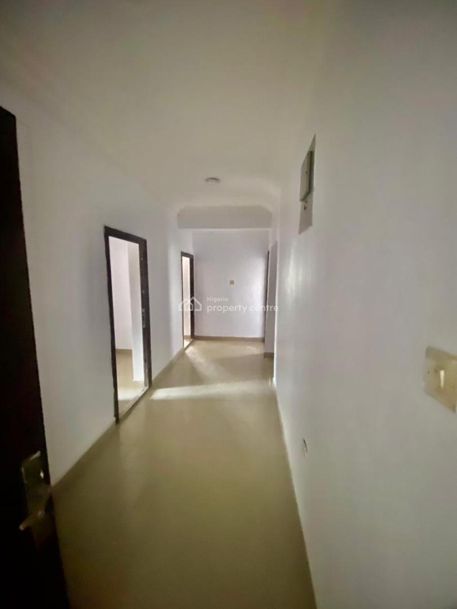 a Standard Well Renovated 3 Bedroom Flat, Abraham Adesanya, Ajah, Lagos, Flat / Apartment for Rent