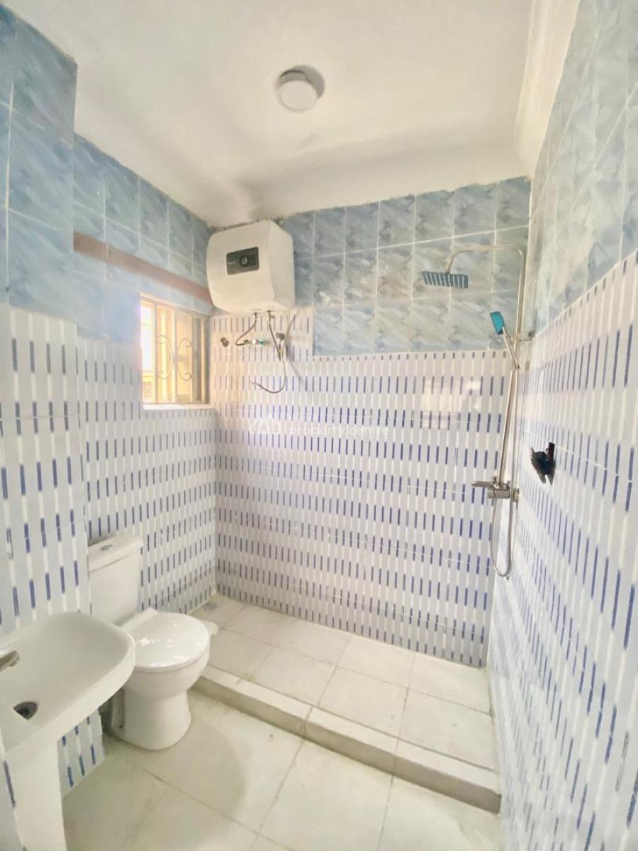 a Standard Well Renovated 3 Bedroom Flat, Abraham Adesanya, Ajah, Lagos, Flat / Apartment for Rent