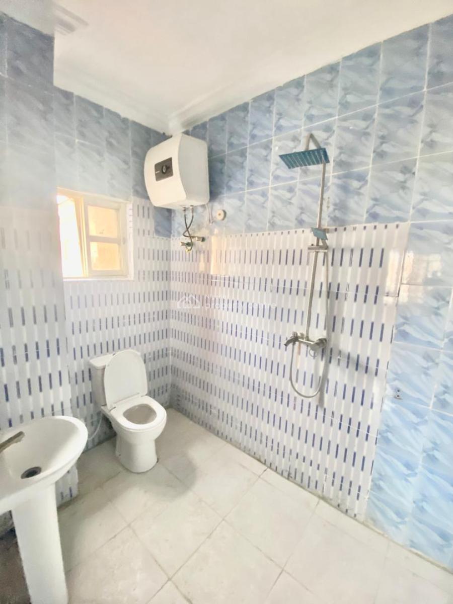 a Standard Well Renovated 3 Bedroom Flat, Abraham Adesanya, Ajah, Lagos, Flat / Apartment for Rent