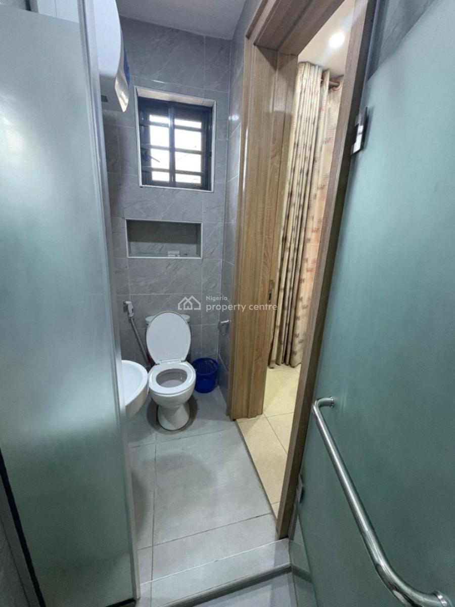 Luxury 3 Bedroom Apartment with Ample Parking Space, Wifi, Serene Ad Secured Enviroment, Ikeja, Lagos, Flat / Apartment Short Let