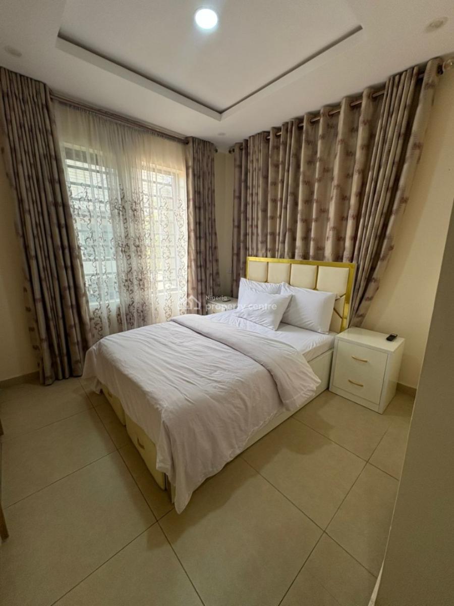 Luxury 3 Bedroom Apartment with Ample Parking Space, Wifi, Serene Ad Secured Enviroment, Ikeja, Lagos, Flat / Apartment Short Let