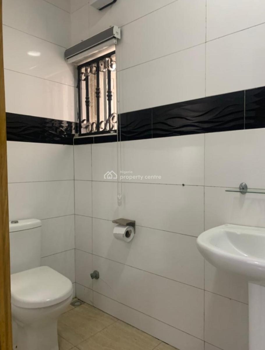 Furnished 2 Bedroom with Pool,gym, Lounge & 24hr Power, Lekki Phase 1, Lekki, Lagos, Flat / Apartment for Rent