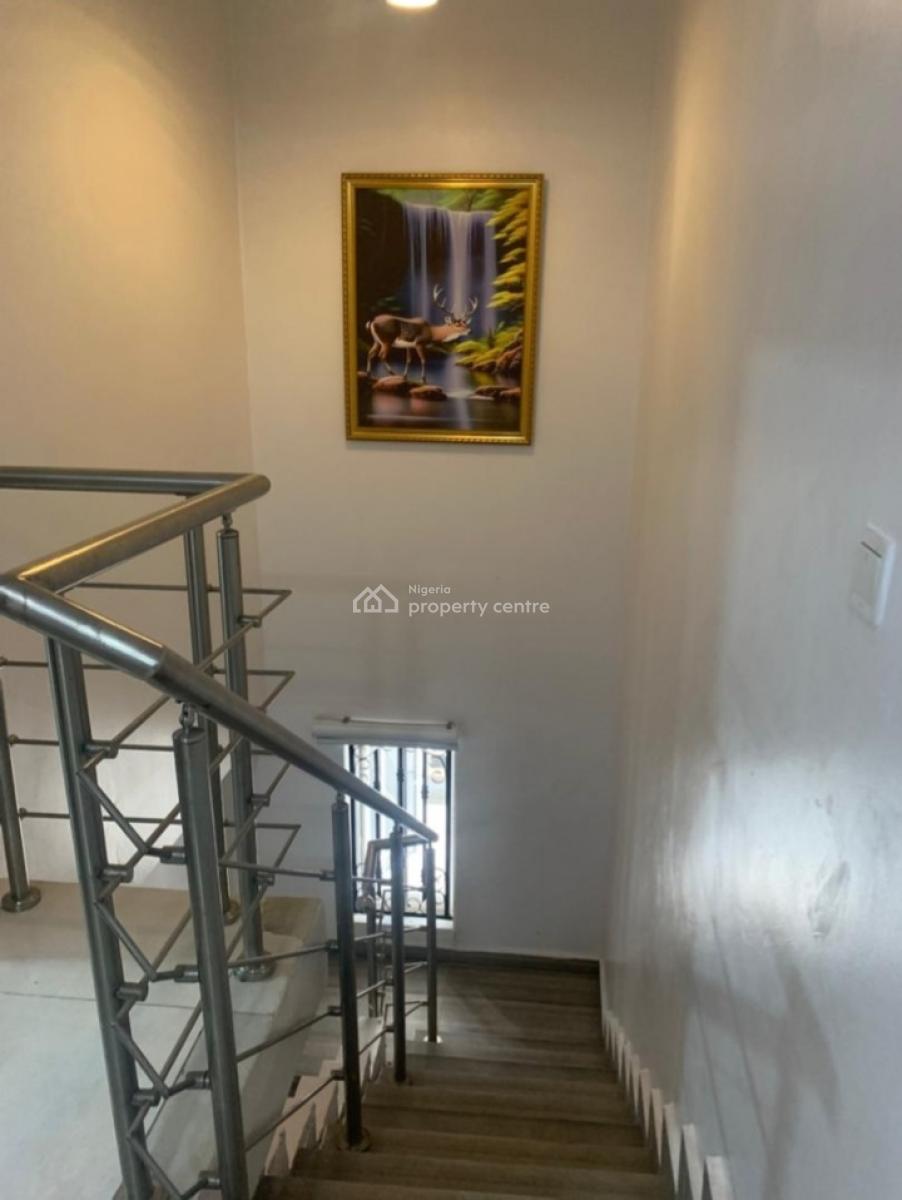 Furnished 2 Bedroom with Pool,gym, Lounge & 24hr Power, Lekki Phase 1, Lekki, Lagos, Flat / Apartment for Rent