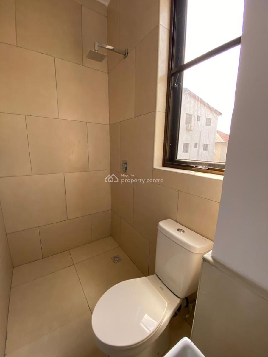 2 Bedroom Flat All En-suite;  -elevator; -2 Dedicated Car Park Slots;, Osapa, Lekki, Lagos, Flat / Apartment for Sale