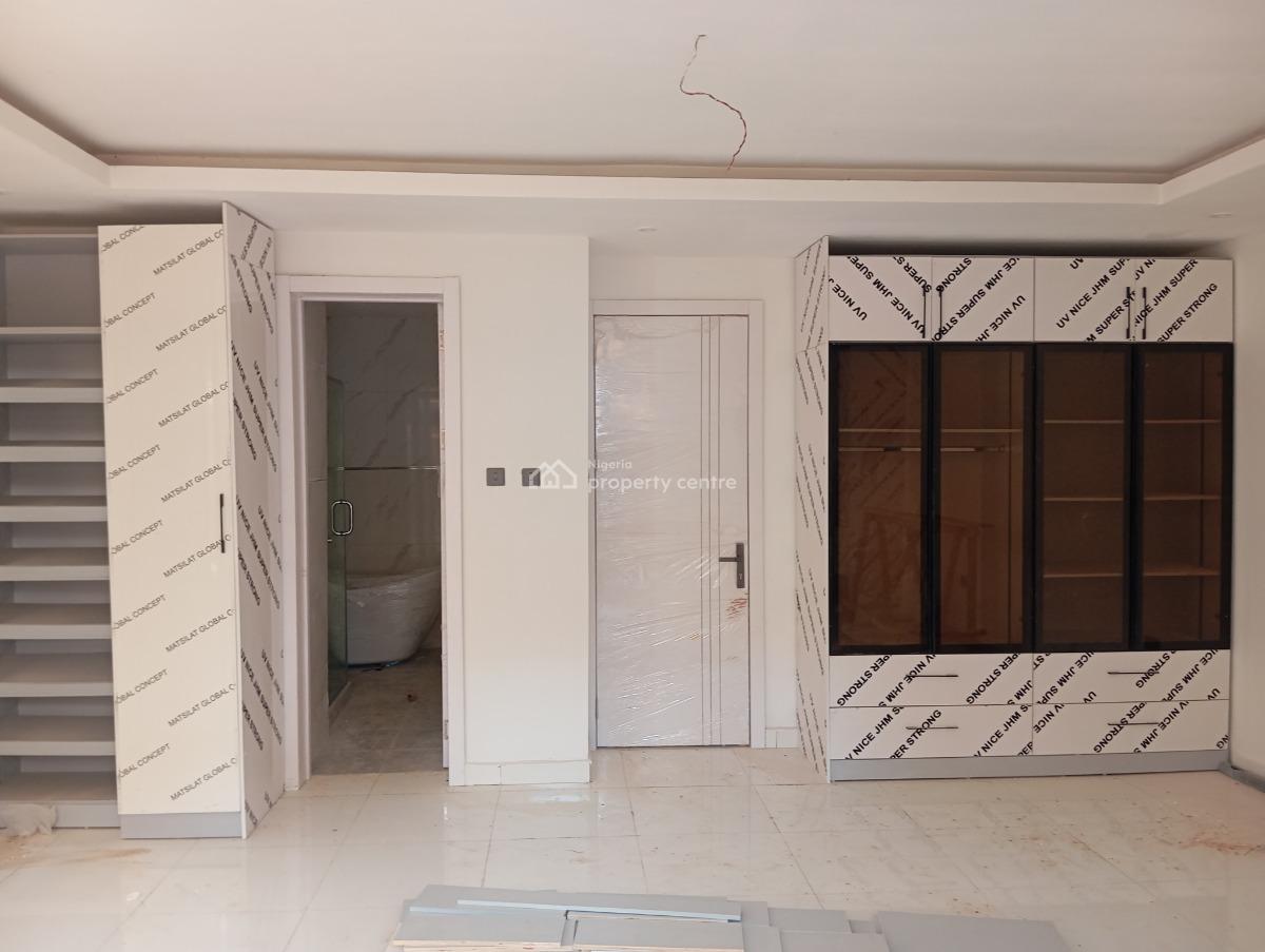 a Tastefully Built 5 Bedroom Semi Detached Duplex + 1rm Bq., Off Oba Akinjobi Street Ikeja G.r.a, Ikeja Gra, Ikeja, Lagos, Semi-detached Duplex for Sale