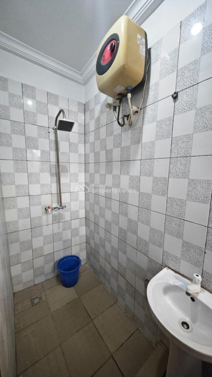 Self Service 2 Bedrooms Flat, Off Palace Road, Oniru, Victoria Island (vi), Lagos, Flat / Apartment for Rent