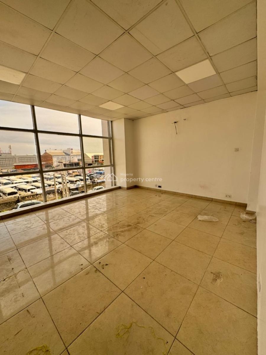 24 Sqm Office Space, Victoria Island (vi), Lagos, Commercial Property for Rent