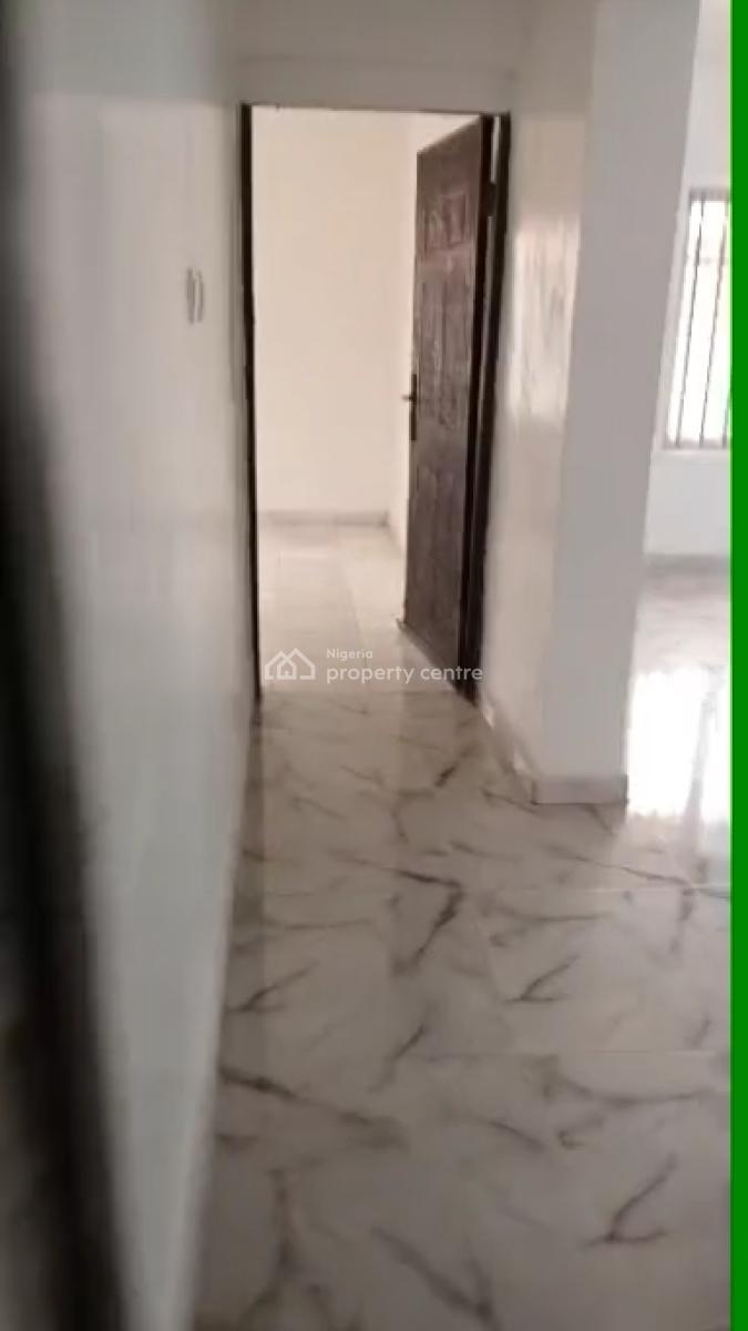 Well Maintained 2 Bedroom Flat, Labora, Abijo, Lekki, Lagos, Flat / Apartment for Rent