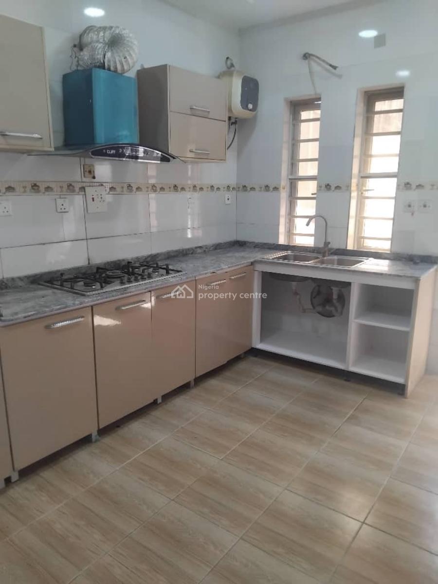 4 Bedroom Terrace, Oral Estate Ikota Lekki, Ikota, Lekki, Lagos, Terraced Duplex for Rent