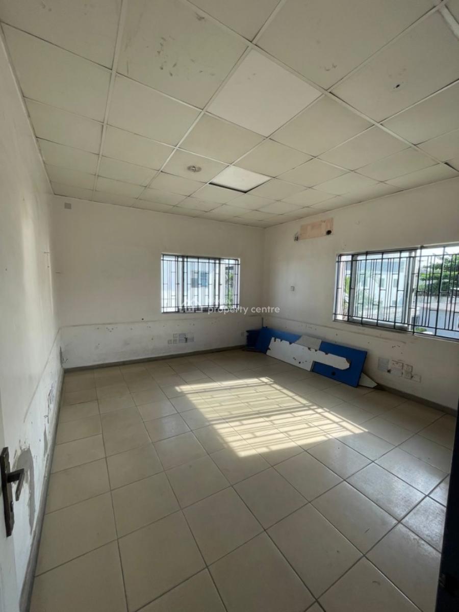Spacious 5 Bedroom Commercial Duplex with Bq, Victoria Island (vi), Lagos, Detached Duplex for Rent