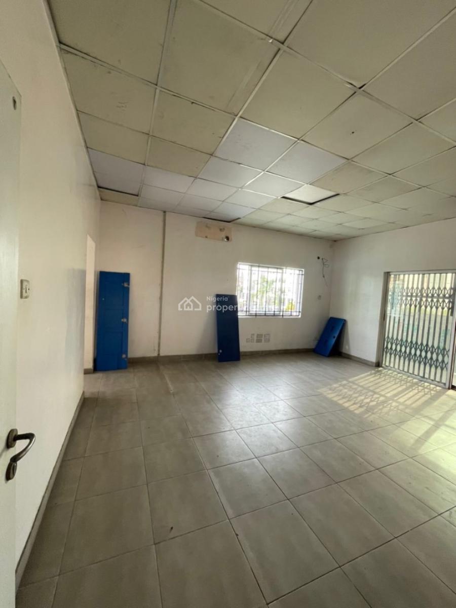 Spacious 5 Bedroom Commercial Duplex with Bq, Victoria Island (vi), Lagos, Detached Duplex for Rent