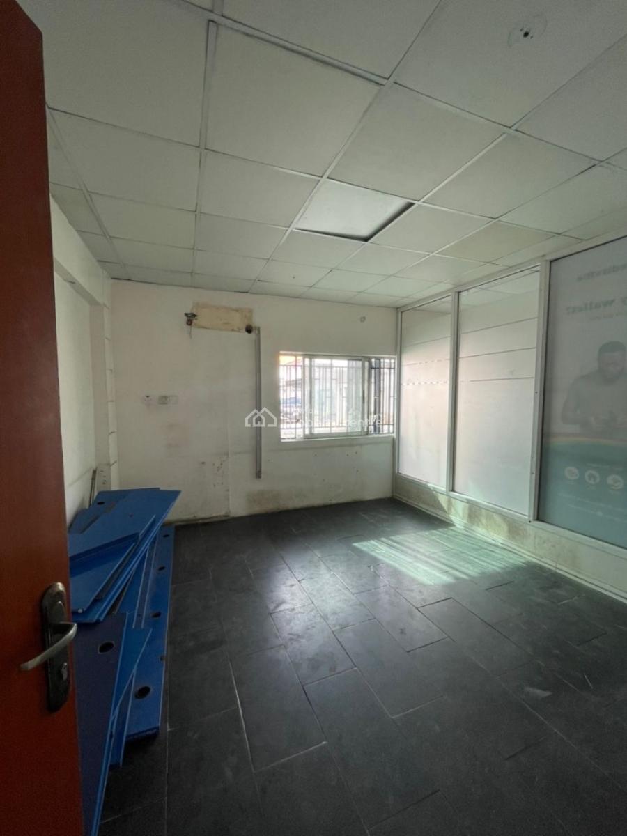Spacious 5 Bedroom Commercial Duplex with Bq, Victoria Island (vi), Lagos, Detached Duplex for Rent