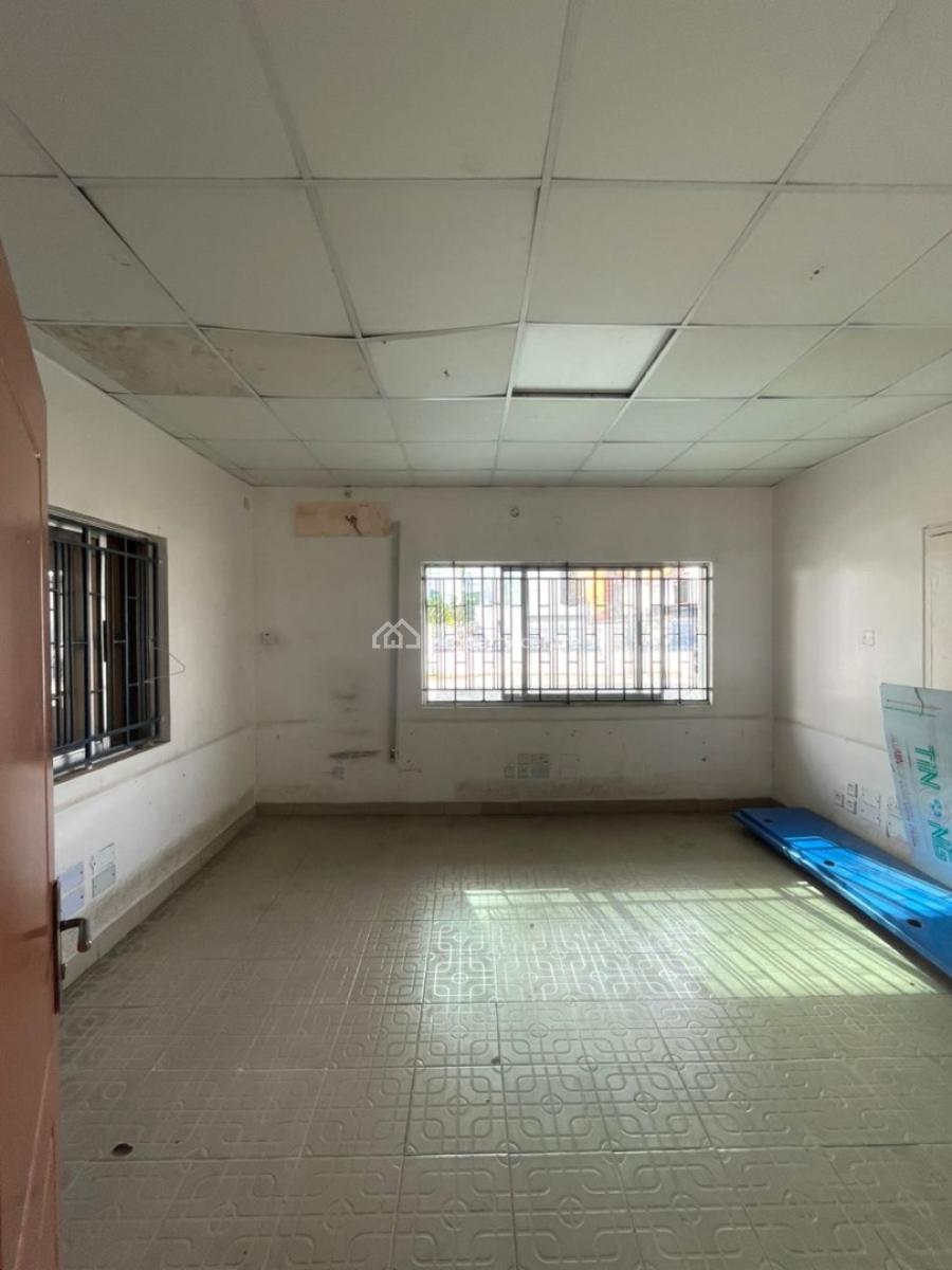 Spacious 5 Bedroom Commercial Duplex with Bq, Victoria Island (vi), Lagos, Detached Duplex for Rent