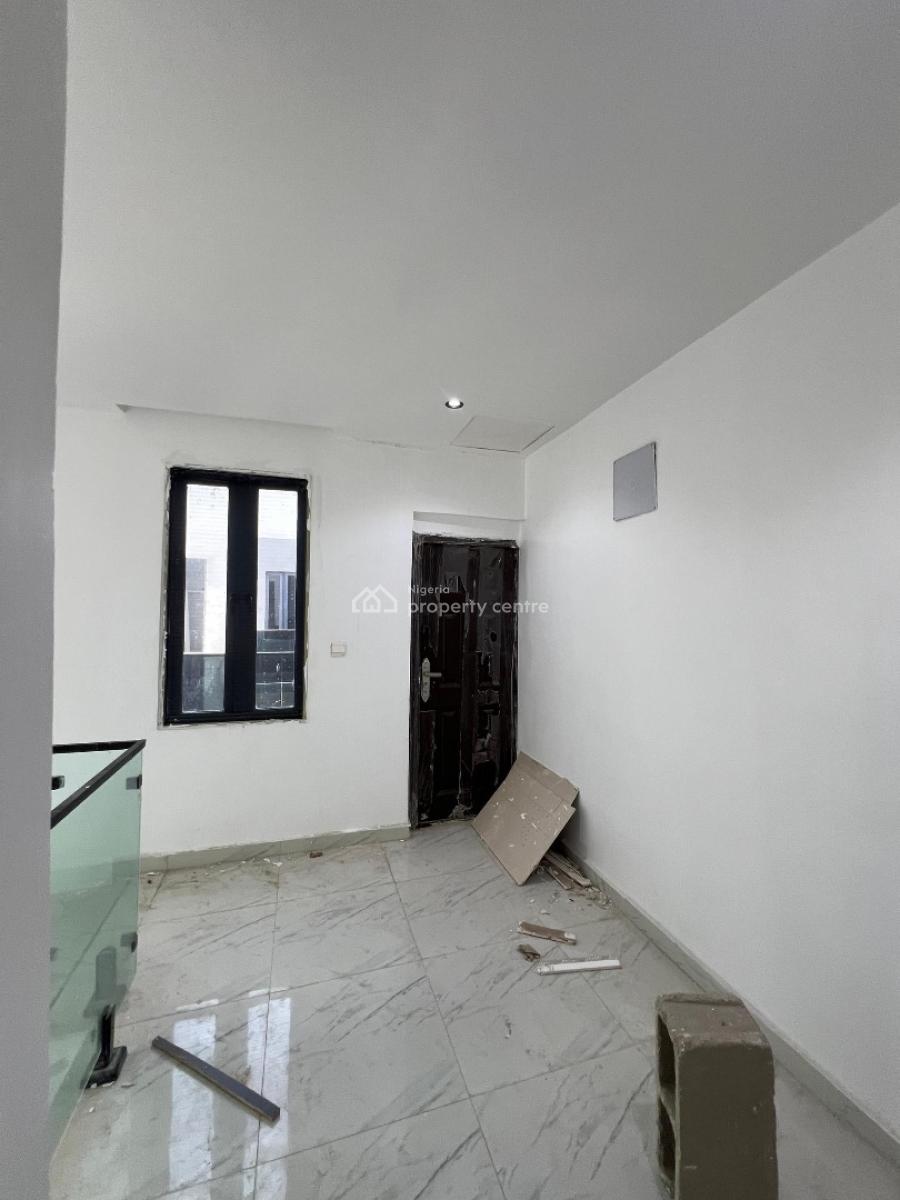 Contemporary 4 Bedroom Terrace Duplex, Phase 1, Lekki, Lagos, Terraced Duplex for Sale