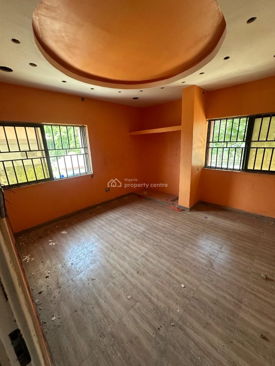 Two Bedroom Apartment, Not Far From Bannex Plaza Off Aminu Kano Street., Wuse 2, Abuja, Flat / Apartment for Rent