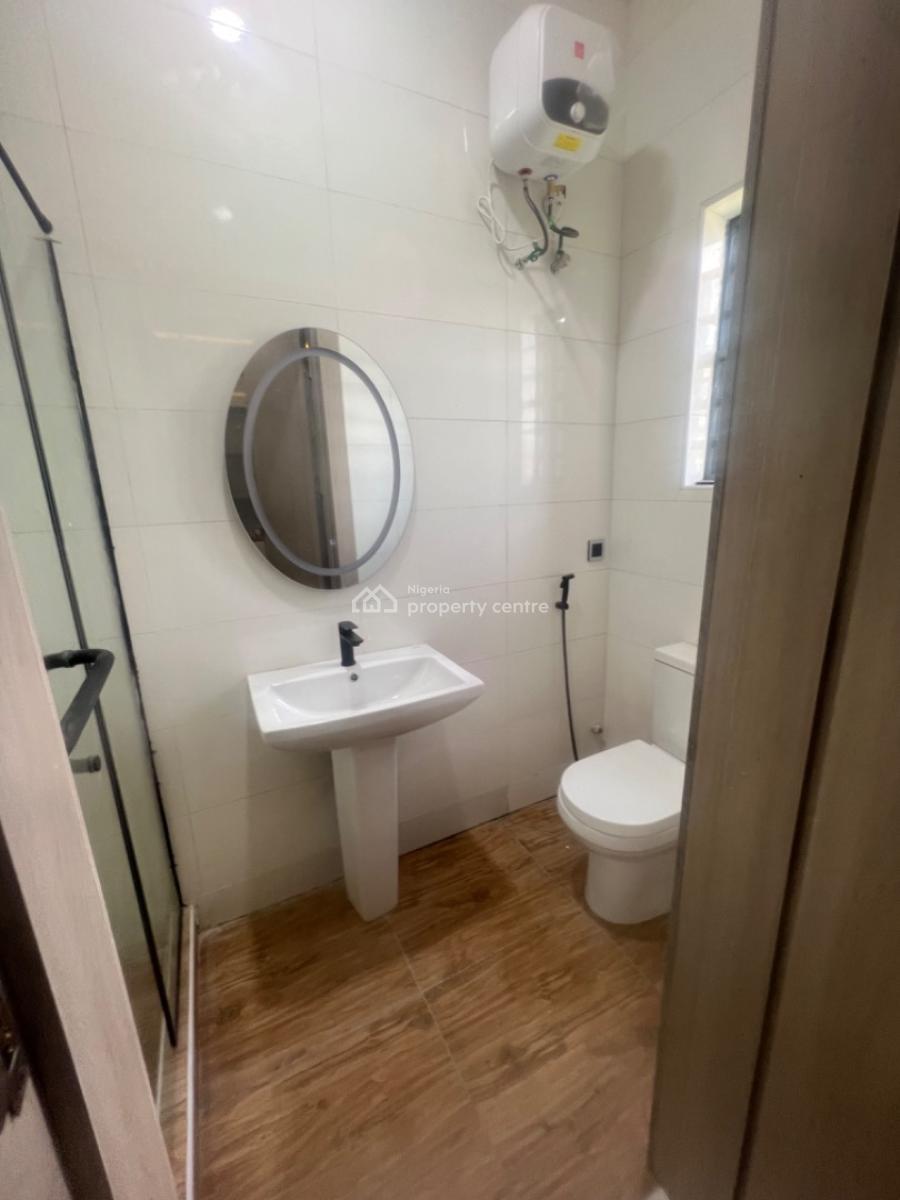 Fully Furnished 3 Bedroom Apartment, Lekki Phase 1, Lekki, Lagos, Flat / Apartment for Sale