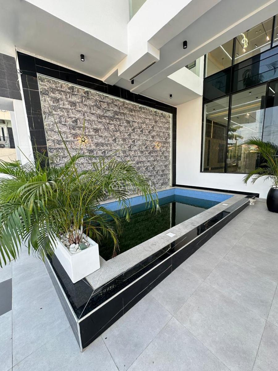 Luxurious and Spacious 5 Bedroom Fully Detached Duplex with Gym, Ikota, Lekki, Lagos, Detached Duplex for Sale