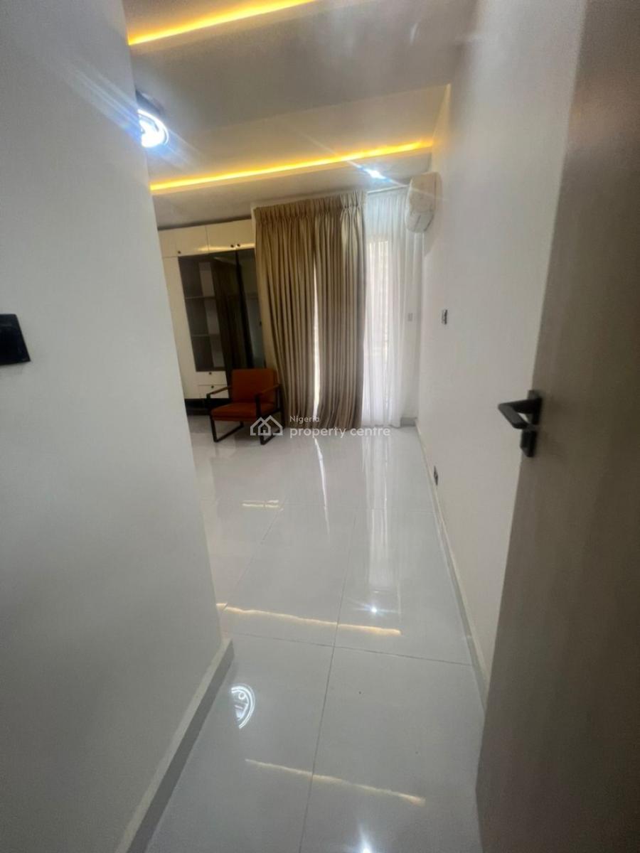 Fully Furnished 2 Bedroom Apartment, Lekki Phase 1, Lekki, Lagos, Flat / Apartment for Sale