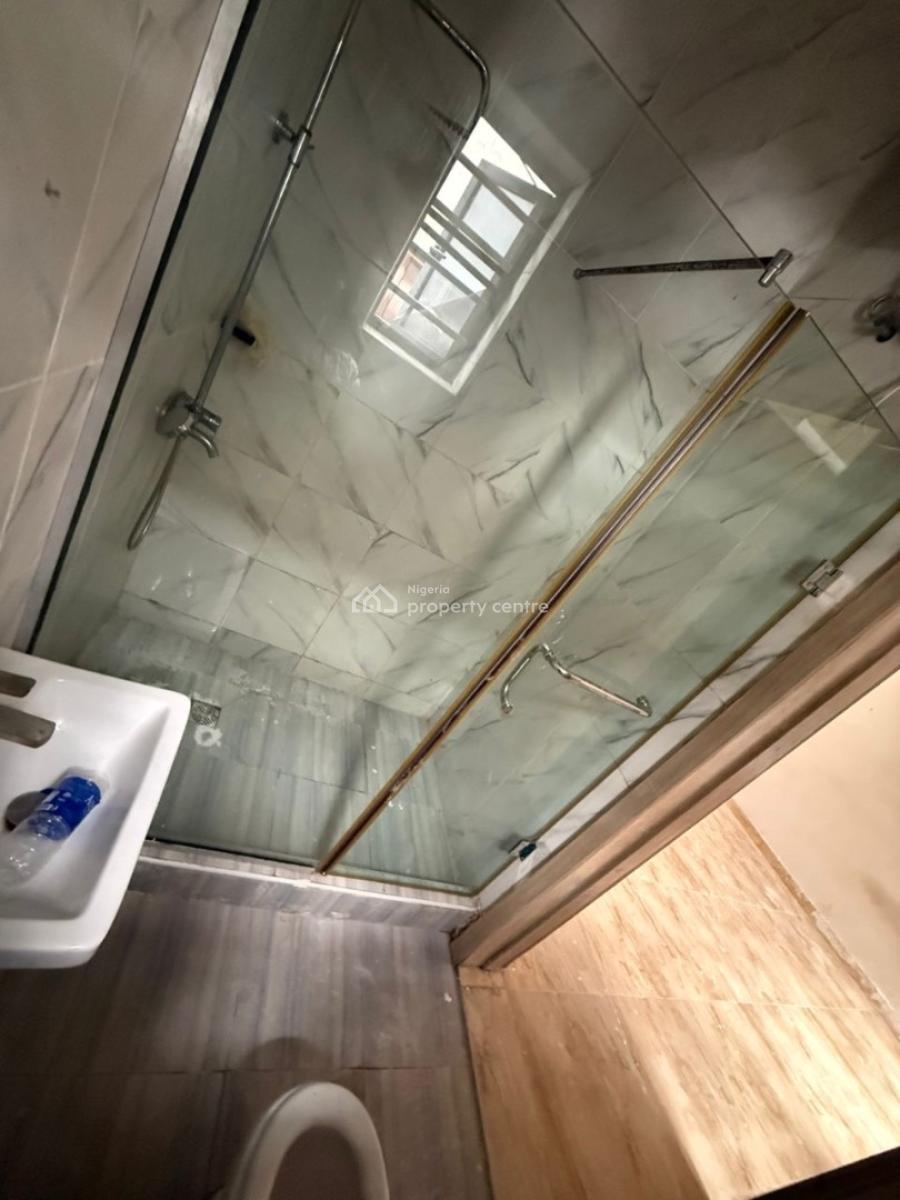 Clean and Spacious Room Downstairs in a Shared Apartment, Orchid Road, Lekki, Lagos, Self Contain (single Rooms) for Rent