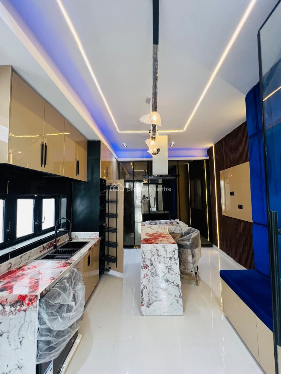 4/5 Bed&bq  380/480 Million, Ikota, Lekki, Lagos, Detached Duplex for Sale