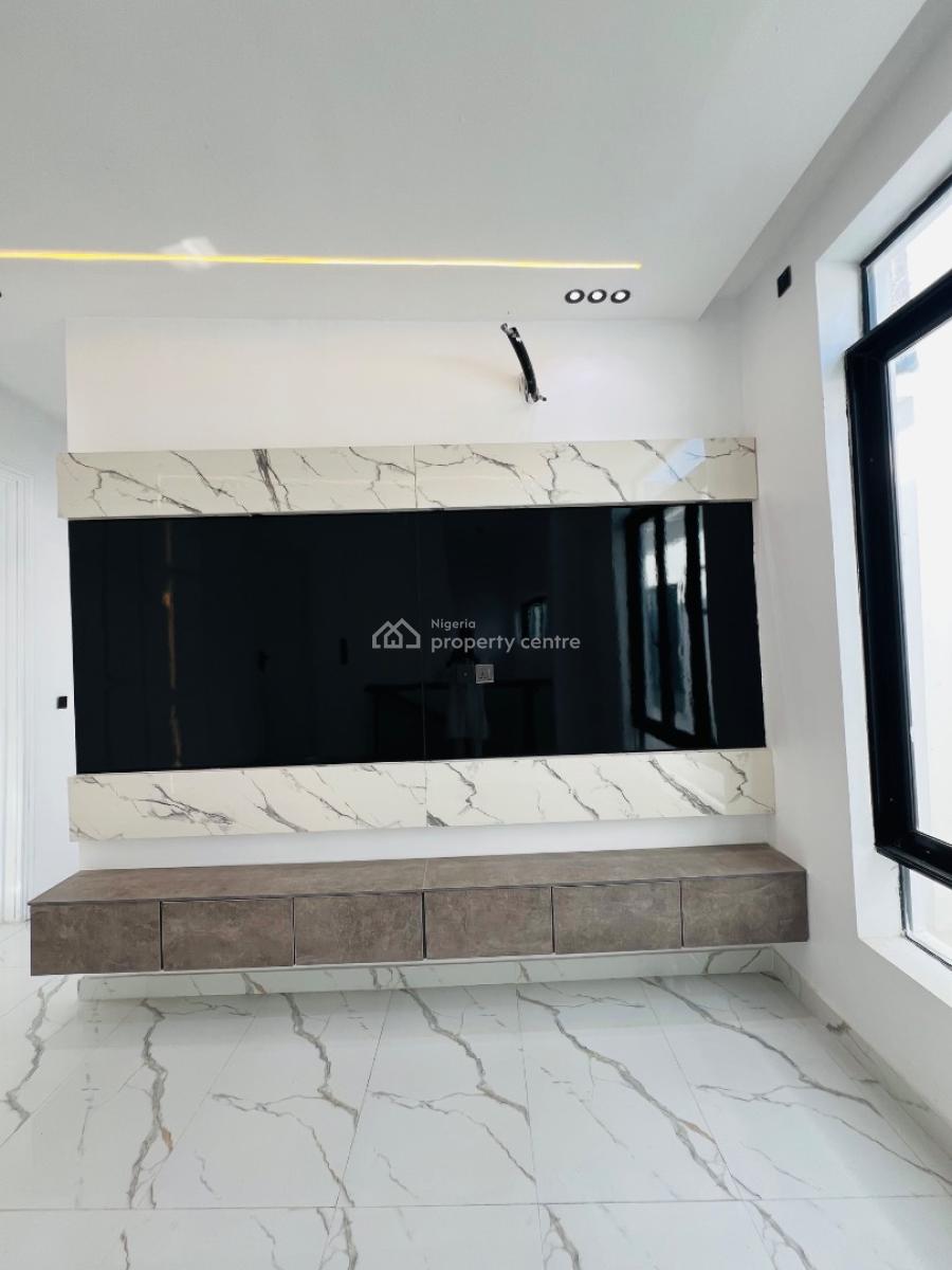 4/5 Bed&bq  380/480 Million, Ikota, Lekki, Lagos, Detached Duplex for Sale