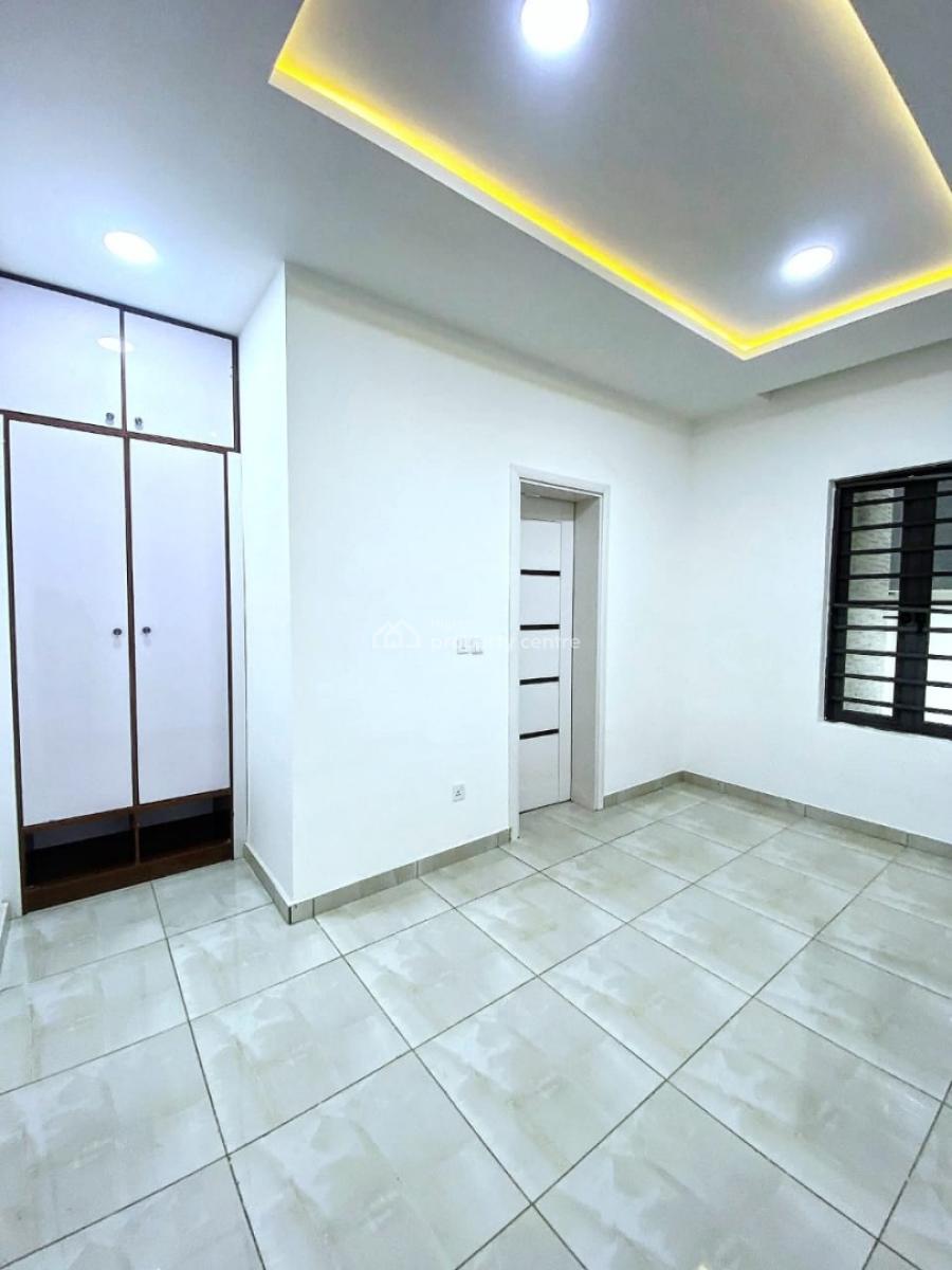 Brand New 3 Bedroom Apartment, Lekki Phase 1, Lekki, Lagos, Flat / Apartment for Rent