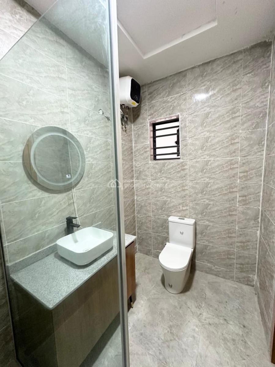 3 Bedroom Apartment with a Bq and Pool, Ikate Lekki, Lekki, Lagos, Block of Flats for Sale