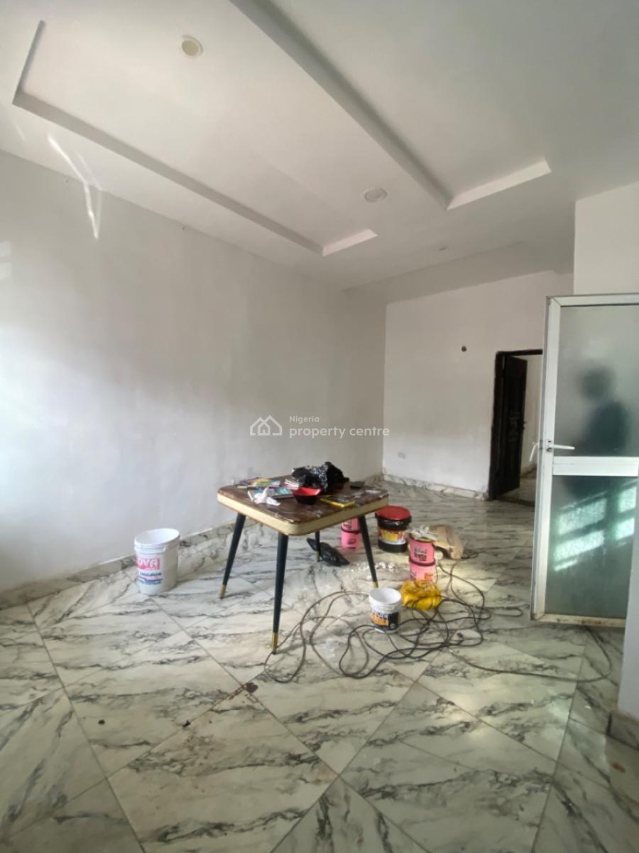 Newly Out Spacious Mini Flat in The Heart of Lekki, Opposite Shoprite, Ologolo, Lekki, Lagos, Flat / Apartment for Rent